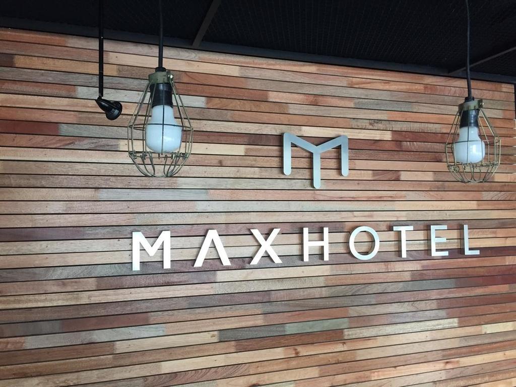Max Hotel Subang Jaya Eksteriør billede